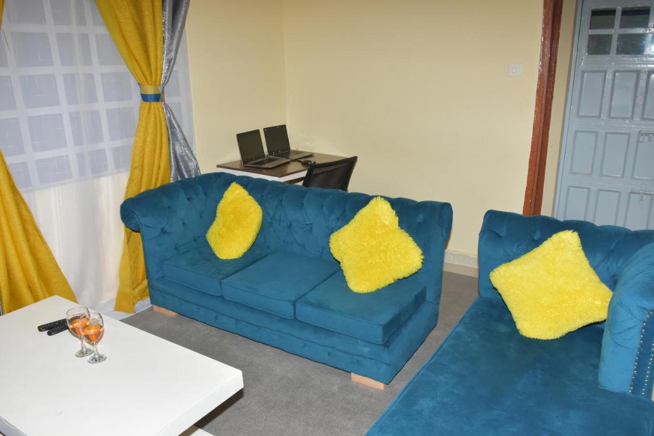 Skuta Hillview Apartment Nyeri Kültér fotó